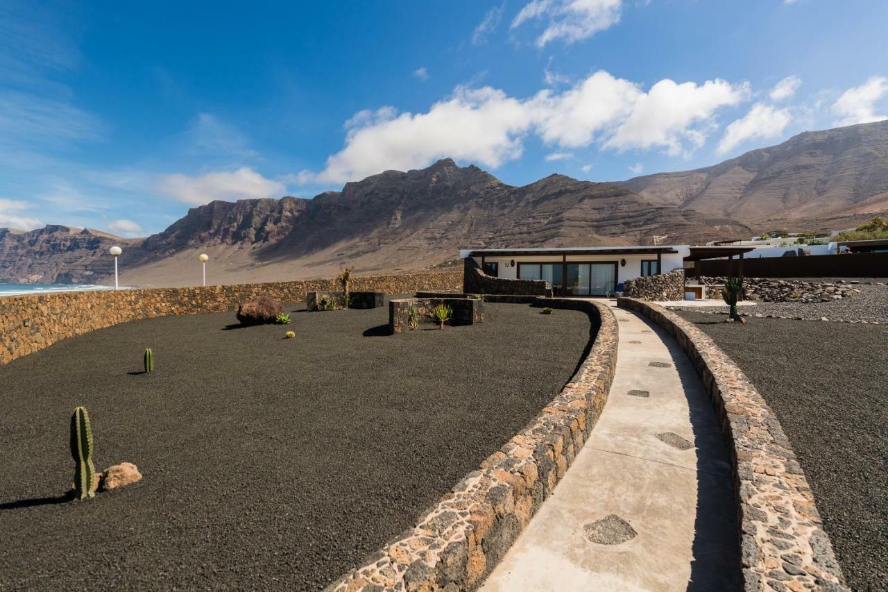 Villa Taguluche Famara Exterior photo